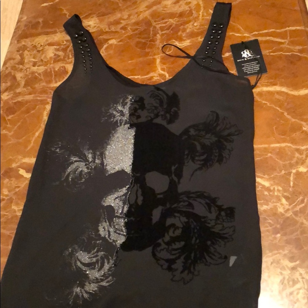 Black casual shirt